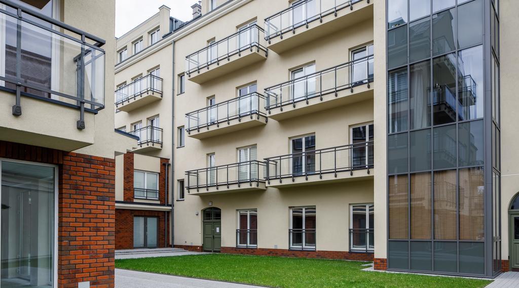 Arianska 6 Apartments By Let'S Krasków Εξωτερικό φωτογραφία