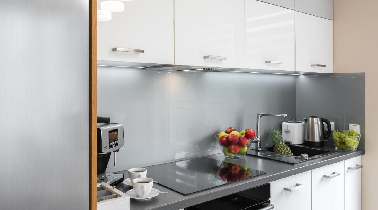 Arianska 6 Apartments By Let'S Krasków Εξωτερικό φωτογραφία