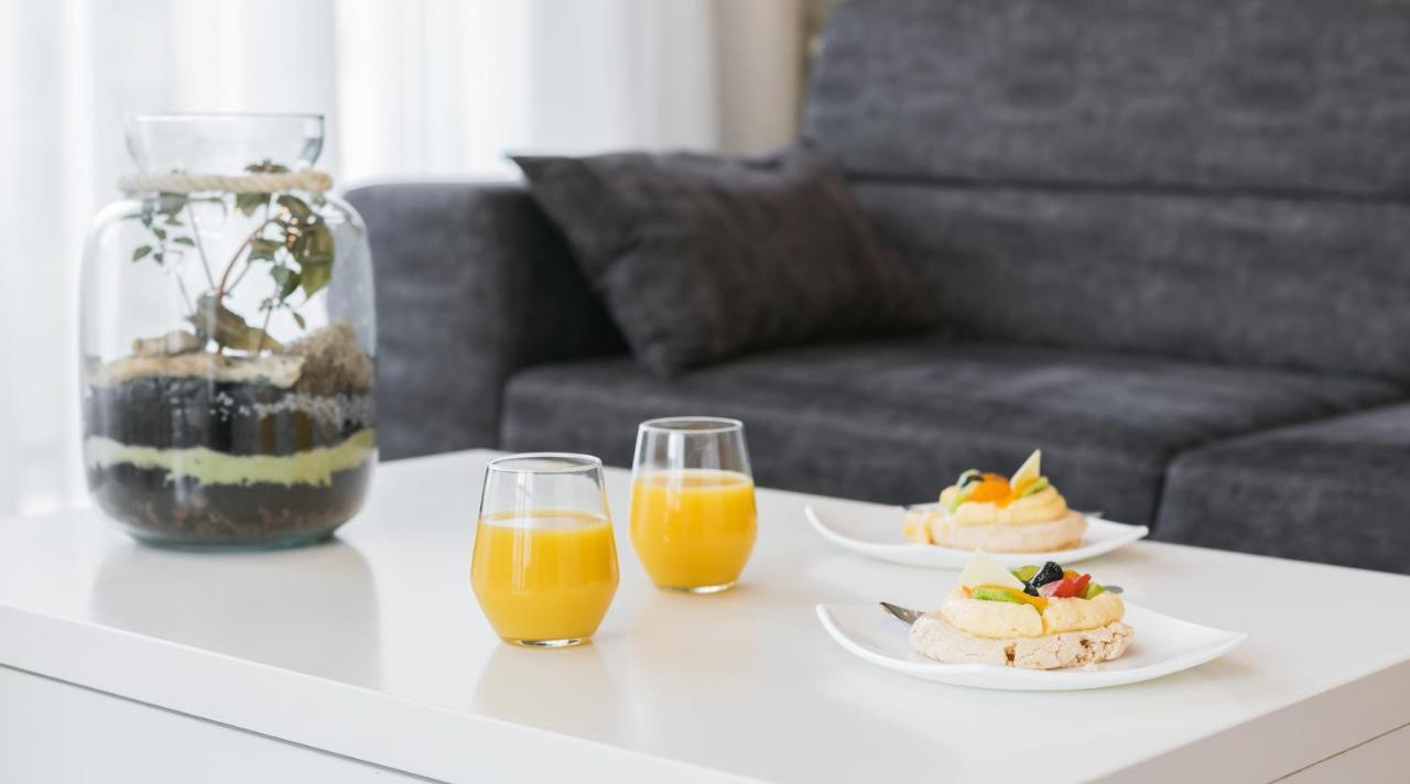 Arianska 6 Apartments By Let'S Krasków Εξωτερικό φωτογραφία