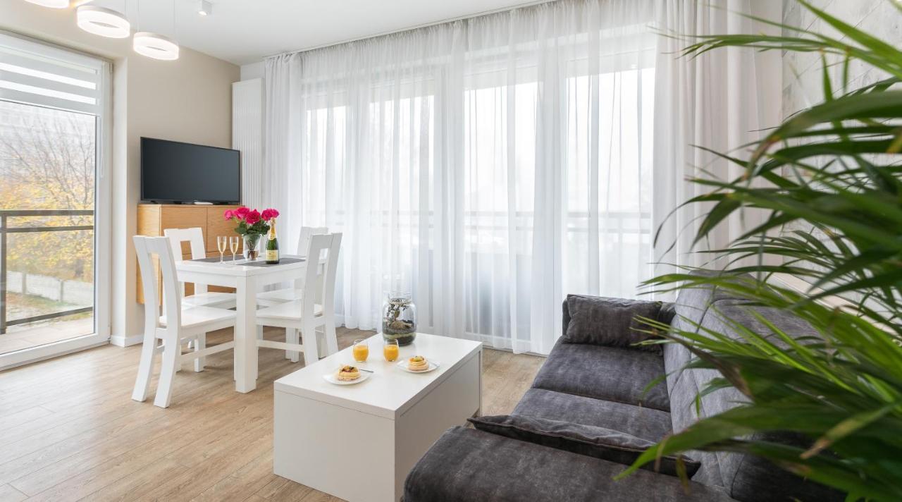 Arianska 6 Apartments By Let'S Krasków Εξωτερικό φωτογραφία